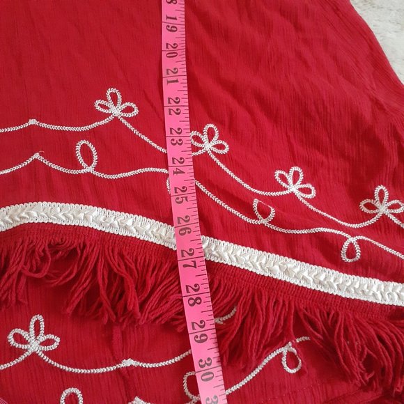 Red Embroidered Asymmetrical Long Sleeve Tunic - Picture 13 of 14